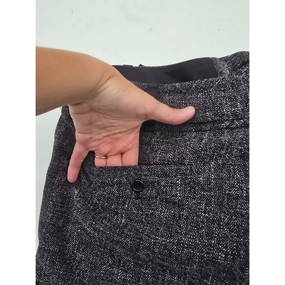 The Limited Collection Drew Fit Tweed Black & White Belted Shorts - Size 6 - Picture 6 of 7